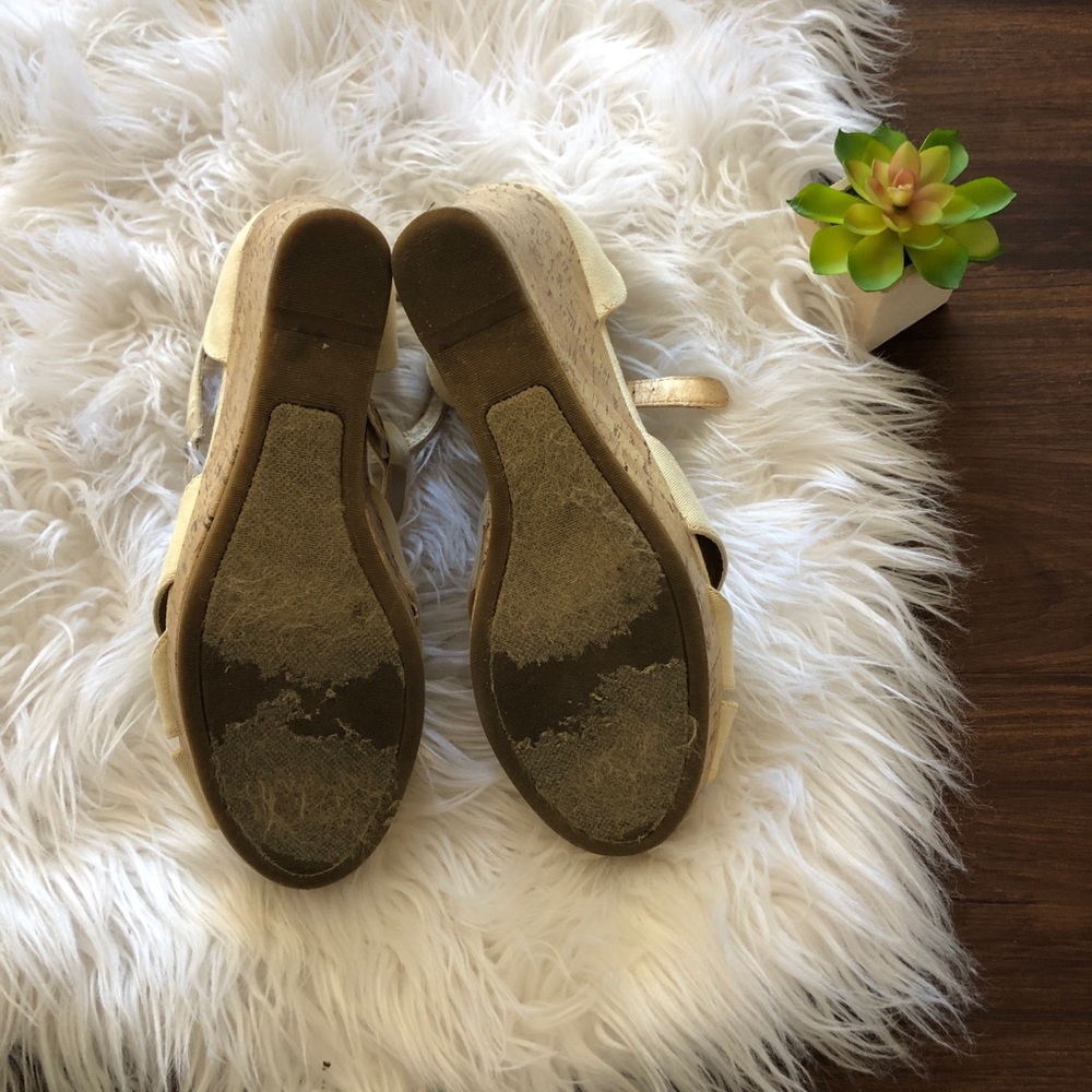 Steve Madden Peep toe wedges - Picture 3 of 4